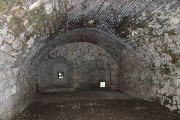 Antiguo Oscuro Pasaje Secreto Castillo Italia — Foto de Stock