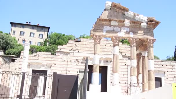Ruïnes Van Romeinse Tempel Genaamd Capitolium Tempio Capitolino Brescia Italië — Stockvideo