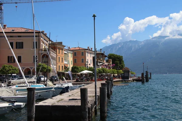 Vista Gargnano Piccolo Borgo Sul Lago Garda Nel Nord Italia — Foto Stock