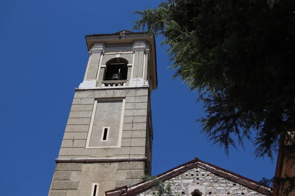 Gargnano Kilisesi Nin Mimari Detayları Talya Daki Garda Gölü Ndeki — Stok fotoğraf