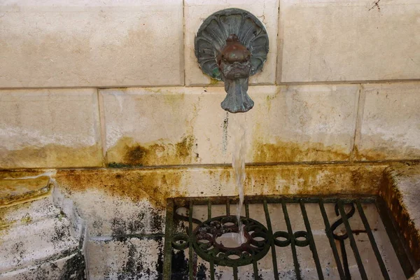 Historic Iron Fountain Gargnano Lake Garda Brescia Italy — Stock Photo, Image