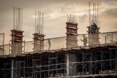 Bina yapım aşamasındadır