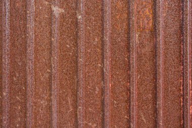 Duvardaki metal yaprak dokusu üzerinde pas deseni