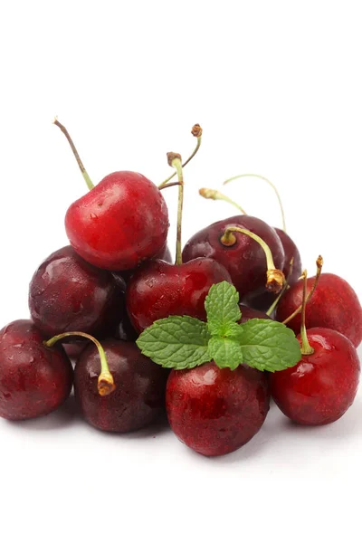 Cerises Mûres Rouges Isolées Sur Une Découpe Blanche Berry Avec — Photo