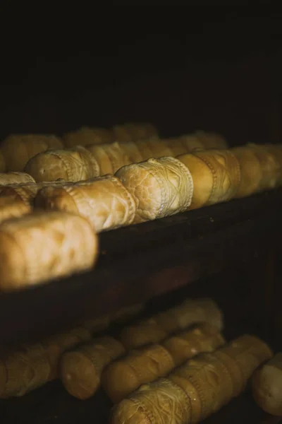 Geleneksel koyun süt peyniri ile Smokehouse - oscypek.