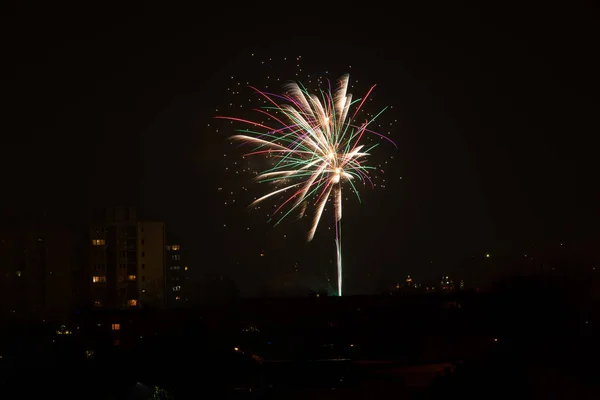 Hermosos Fuegos Artificiales Ciudad Para Víspera Año Nuevo — Foto de Stock