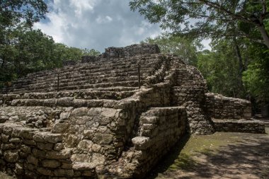 Piramit, Coba arkeolojik kalıntıları Maya kültür sitesi, Quintana Roo, Meksika