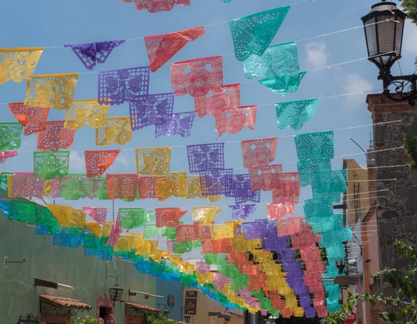 Drapeaux Colorés Dans Rue Mexique — Photo