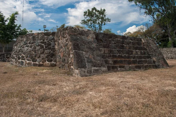 Teopanzolco สถานท โบราณคด คหล งคลาสส ซากปร งใน Cuernavaca โมโรโลส — ภาพถ่ายสต็อก