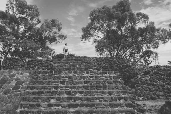 Black White Teopanzolco Postclassic Period Archaeological Aztec Site Ruins Cuernavaca — Stock Photo, Image