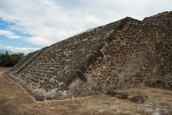 テオパンゾルコ ポスト古典期の考古学的Aztecサイト Cuernavacaの遺跡 モレロス メキシコ — ストック写真