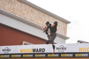 Playa del Carmen, Cancun, Riviera Maya, Quintana Roo Mexico, 21 Ekim 2017 Cennette Kaykay: Woodward Riviera Maya Büyük Açılışı, Tony Hawk