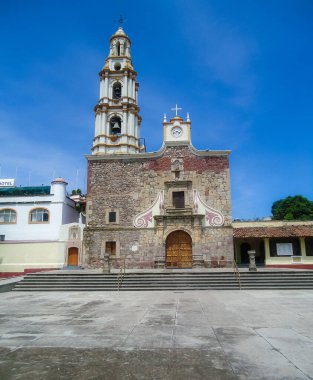 İki ana katedral, Ocotlan, Jalisco, Meksika, Ekim 2011, Ana Meydan Parkı