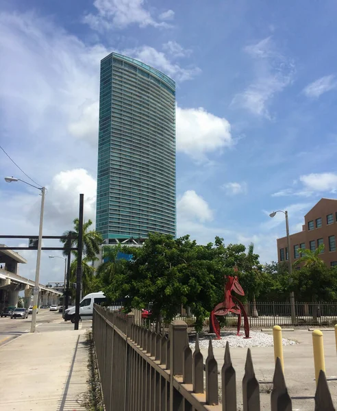 Miami Flórida Eua Miami Arquitetura Edifícios Carros Estrada — Fotografia de Stock