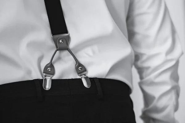 Primer Plano Los Tirantes Día Boda — Foto de Stock