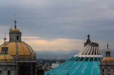 Kilisenin tepesi, kubbeler, La Villa de Guadalupe, Mexico City