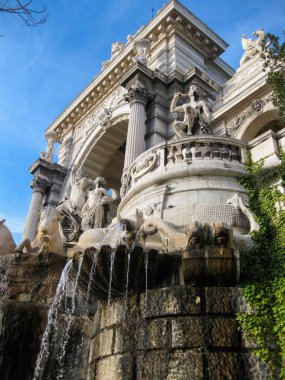 Muazzam güzel mimari, Fransa, Marsilya 'da Palais Longchamp.