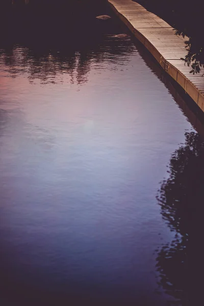 Sonnenuntergang Spiegelt Sich Auf Einem See Neben Der Seebrücke Xel — Stockfoto