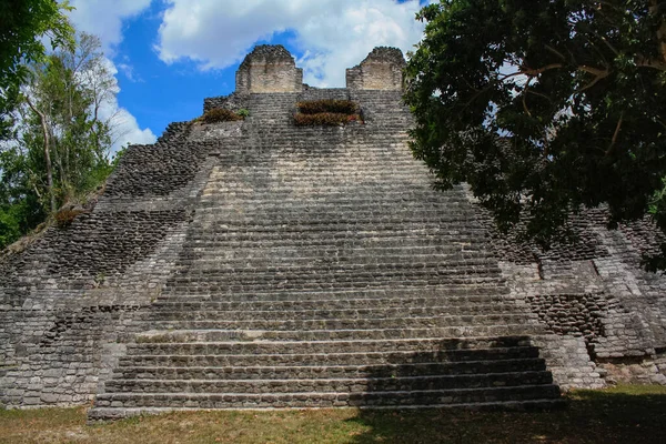 Kinichna Arkeolojik Maya Kalıntıları Piramit Tapınağı — Stok fotoğraf