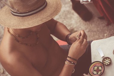 Esrar sarma, esrar, esrar, esrar, esrar, esrar, esrar, esrar, esrar, esrar, esrar, esrar, esrar, esrar, esrar, esrar, esrar, esrar, sigara, sigara, sigara, sigara, sigara, sigara, sigara, sigara, sigara, sigara, sigara, sigara.