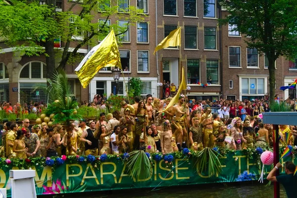03-08-2019 Амстердам Нидерланды последний день парада гордости 1969 - 2019 50-летие парада гордости — стоковое фото