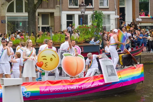 03-08-2019 Amsterdam Pays-Bas dernier jour du défilé de la fierté 1969 - 2019 50e anniversaire du défilé de la fierté — Photo