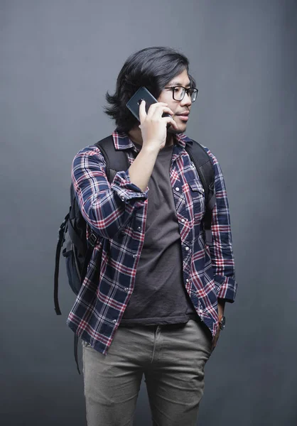 Asian College Student Pick Cellphone Grey Background — Stok Foto