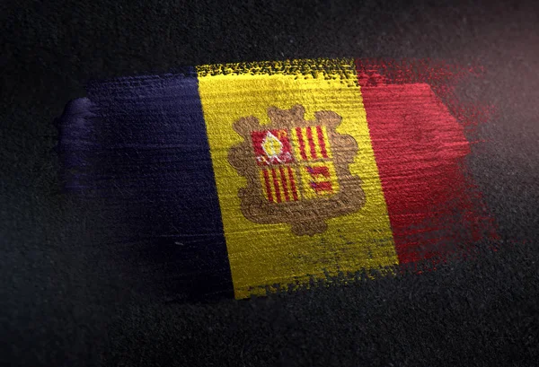 Andorra Flag Aus Metallischer Pinselfarbe Auf Grunge Dunkler Wand — Stockfoto