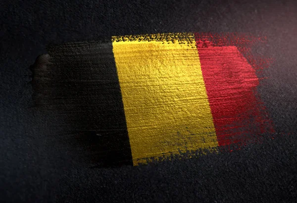 Belgien Flagga Gjord Metalliska Pensel Färg Grunge Mörk Vägg — Stockfoto