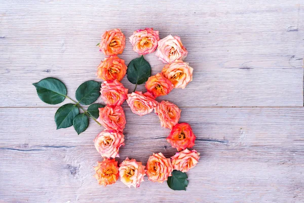 Carta Branca Elegante Das Folhas Flores Rosa Fundo Madeira Cinza — Fotografia de Stock