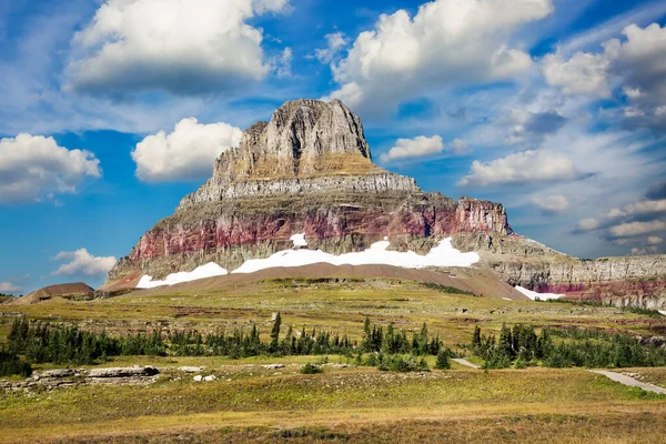 Robuster Farbenfroher Gipfel Glacier National Park — Stockfoto