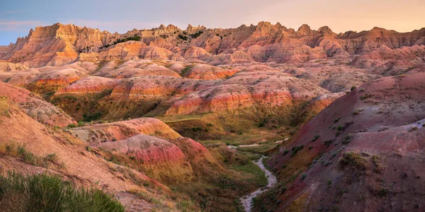 Geschilderde heuvels in de Zuid-Dakota Badlands — Stockfoto