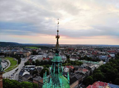 Krakow eski bölümünde yer alan Amazing Wawel kale. Polonya'nın kültür başkenti. Drone tarafından oluşturulan fotoğraf, inanılmaz açıdan