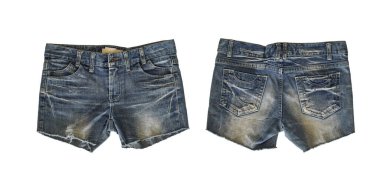 Beyaz arka planda izole edilmiş, kırpma yolu olan kadın için Denim şortları. ön ve arka görünüm