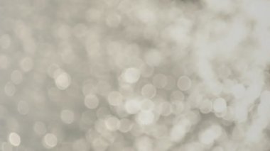 su yüzeyinin bokeh yansımaları