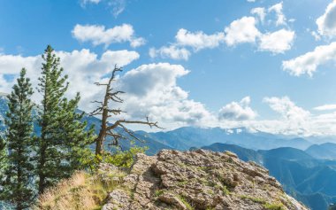 El Pedraforca, İspanya'daki dağ manzaraları