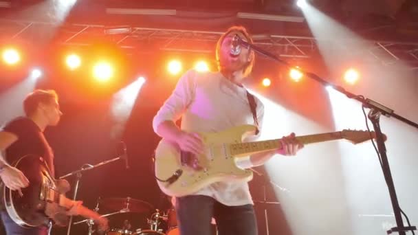 Concert Vidéo Groupe Jouant Sur Scène — Video