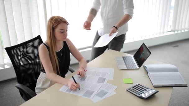 Girl Sitting Window Office Girl Write Some Notes Young Man — Stock Video