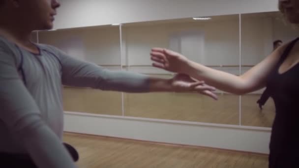 Vídeo Bailarines Ballet Studio — Vídeos de Stock