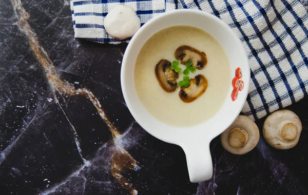 Mushroom cream soup close-up. Tasty winter vegetarian food. — Stock Image Mushroom Cream Soup Close Tasty Winter Vegetarian Food Royalty Free Stock Photos