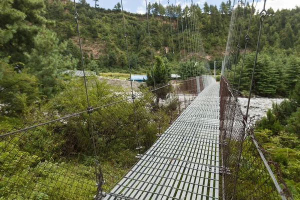 Ponte Suspensa Pendurada Nepal — Fotografia de Stock