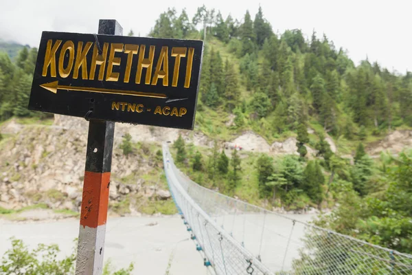 Carteles Aldea Kokhethanti Área Annapurna Nepal — Foto de Stock