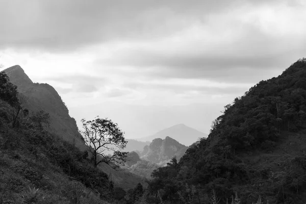 Tájkép Chiang Dao Hegyvidéki Terület Chiang Mai Thaiföld — Stock Fotó