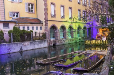 Colmar görünümünde Noel zamanı