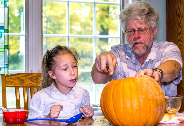 Little Girl Watches Grandpa Makes Delicate Cuts Operation Carving Jack — Stock Photo, Image