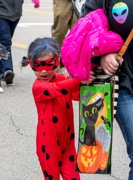 Oktober 2018 Coloma Usa Ein Verängstigtes Kleines Mädchen Halloween Kostüm — Stockfoto
