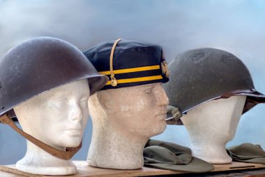 Askerler için askeri baş dişli