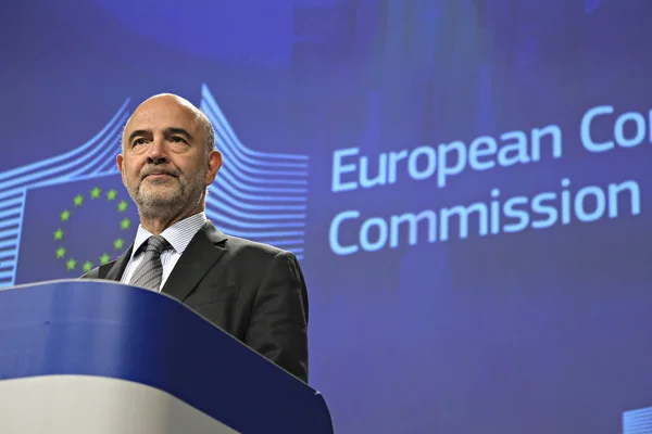 Pierre Moscovici, Comisario europeo de Economía y Finanzas — Foto de Stock