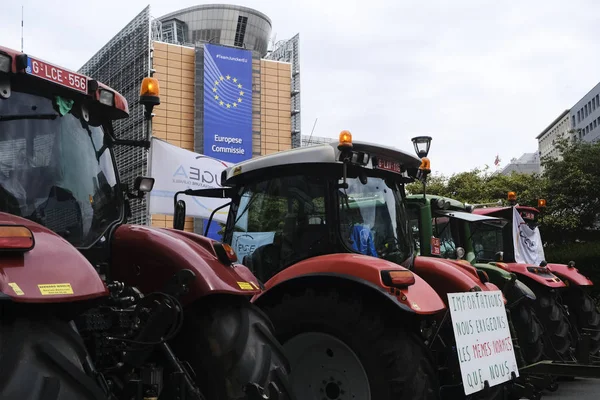 Demonstracja przeciwko Traktatowi o wolnym handlu Mercosur w Brukseli, Be — Zdjęcie stockowe