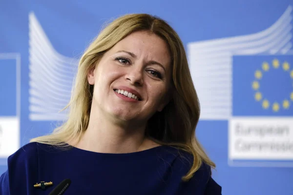 Presidente de la República Eslovaca Zuzana Caputova en la Comisión Europea — Foto de Stock